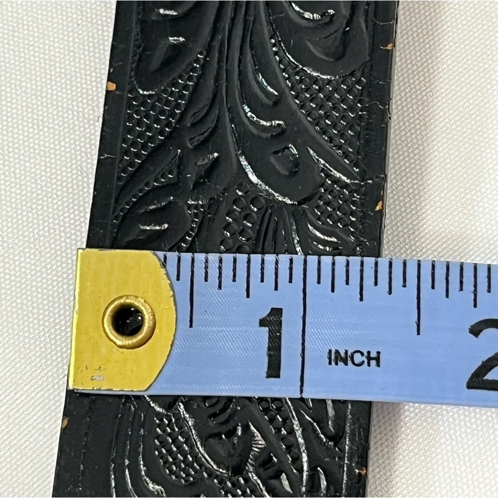 Leaping Buck & Doe Belt 32 Tooled Leather USA Vintage 80s